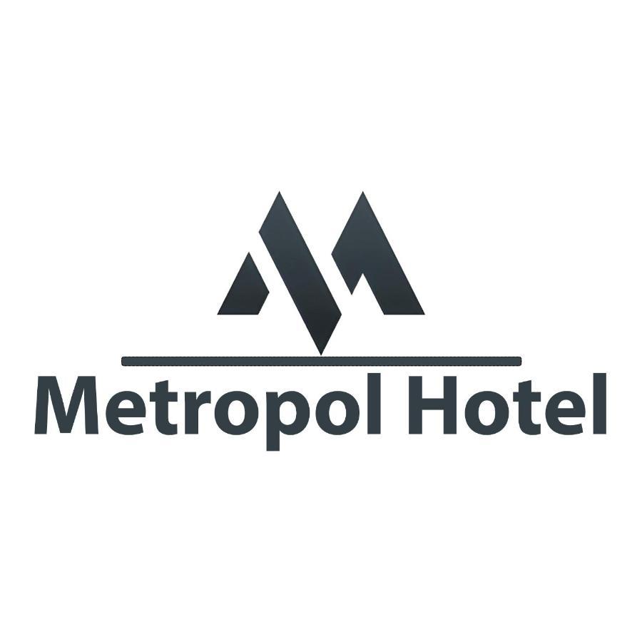 My Metropol Hotel Batoemi Buitenkant foto